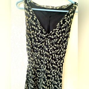 100% Silk Max Studios Green and White Dress